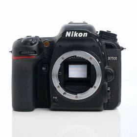 【中古】 (ニコン) Nikon D7500ボディ【中古カメラ デジタル一眼】 ランク：B