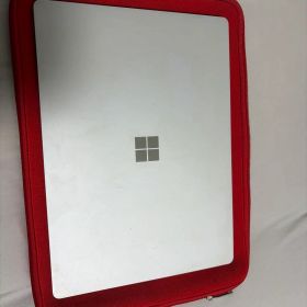 surface laptop 初代