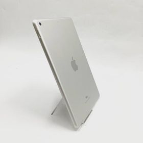 Apple iPad 第6世代 32GB シルバー Wi-Fi 動作確認済 【全額返金保証】【最速発送】