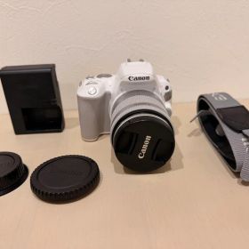 Canon デジタル一眼レフカメラ EOS Kiss X9 ホワイト