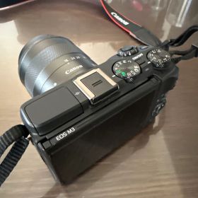 Canon EOS M3 ミラーレス一眼