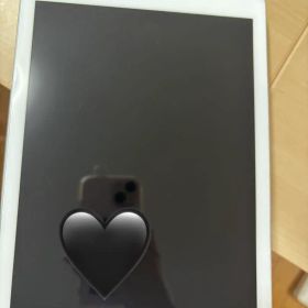 iPad 第6世代 32㌐