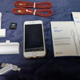 Apple iPhone8 64GB ゴールド 本体 + 付属品多数！