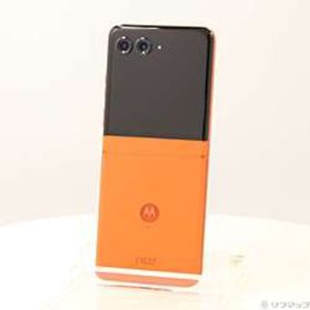 〔中古品〕 motorola razr 50 512GB スプリッツオレンジ PB230002JP SIMフリー ［6.9インチ/3.6インチ有機EL／MediaTek Dimensity 7300X］〔中古品〕 motorola razr 50 512GB スプリッツオレンジ PB230002JP SIMフリー ［6.9インチ/3.6インチ有機EL／MediaTek Dimensity 7300X］