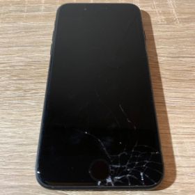 6619 iPhone SE 第三世代 64GB ブラック