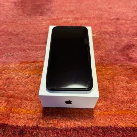 iPhoneXR ブラック 128GB
