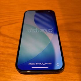 iPhone 15 ブラック 128GB