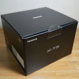 美品 富士フイルム FUJIFILM X-T5