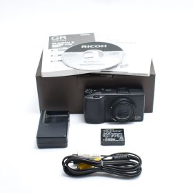 B#10236 RICOH デジタルカメラ GR DIGITAL III GRDIGITAL3