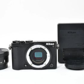 ショット数598回 美品 Nikon 1 J5 + 1 NIKKOR VR 10-30mm F3.5-5.6 PD-ZOOM ブラック 充電器付き AYM4935#318