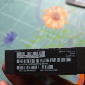 【新品に近い】Galaxy S25 Ultra 256GB 国内版