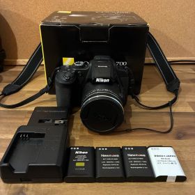 Nikon coolpix B700 デジタルカメラ箱付き