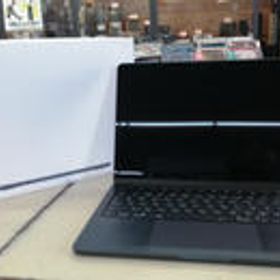 MACBOOK AIR MC8K4J/A APPLE