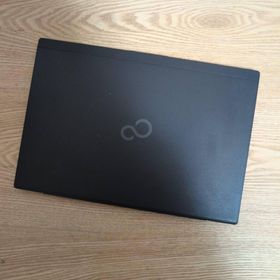 軽量 約777g 10世代 i7 LIFEBOOK メモリ16G SSD256G(ノートPC)