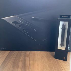 【訳あり】Wacom Intuos 4 ペンタブレット 本体 PTK-840