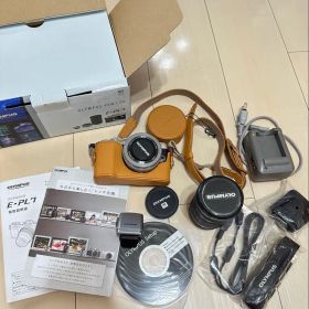 OLYMPUS PEN Lite E-PL7 シルバー EZレンズキット