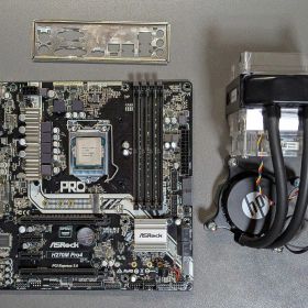 H270M Pro4 マザーボード + i7-7700K + 水冷クーラー