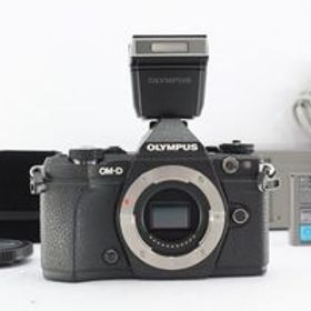 ★特上品★オリンパス OLYMPUS OM-D E-M5 Mark II ボディ 《キャップ 付き》 ＃A5795