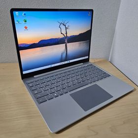 マイクロソフト(Microsoft)のSurface Laptop Go／10世代 Core i5(ノートPC)