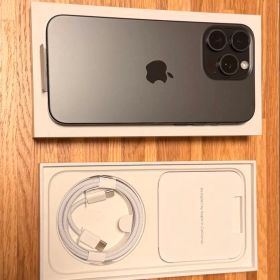 美品 iPhone 15 pro max / 256