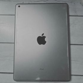 iPad 第5世代 本体