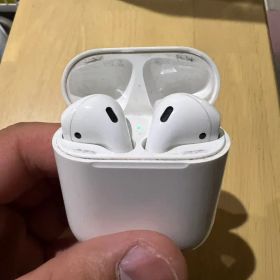 AirPods 第一世代