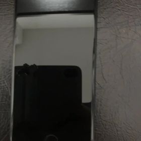 iPhone SE (第2世代)128GB ブラック 本体【中古】