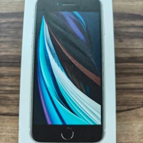 Apple iPhone SE (第2世代) 64GB ホワイト SIMフリー