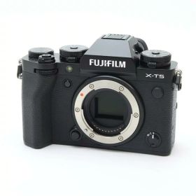 【中古】 《並品》 FUJIFILM X-T5 ボディ ブラック [ デジタルカメラ ]