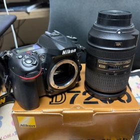 Nikon D7200 デジタル一眼レフカメラと純正レンズセット