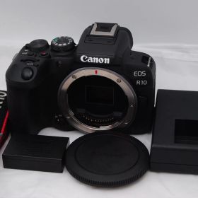 1000ショット台！新品級 ★ Canon EOS R10 ボディブラック ミラーレス一眼カメラ