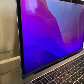 【最短当日発送】MacBook Pro 2016 本体