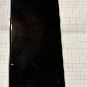 Apple iPhone SE 第三世代 スターライト 64GB SIMフリー