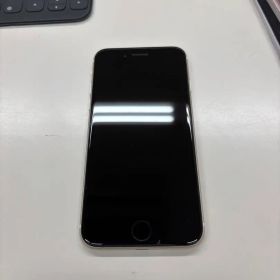 【中古品／超美品】iPhone SE3 64GB｜SIMフリー｜ホワイトモデル