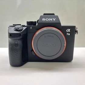 【美品】SONY α7 III ミラーレス一眼