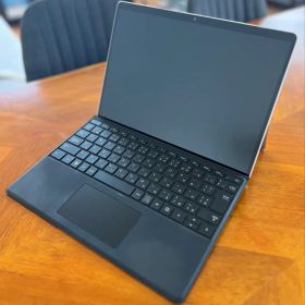 Surface Pro 9 i5 8GB 256GBタイプカバー＋タッチペン付