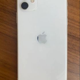Apple iPhone 11 ホワイト 本体