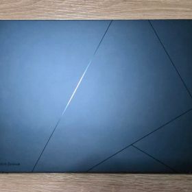 ASUS Zenbook 14 OLED Core Ultra 5 16GB