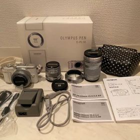 美品★単焦点レンズ付きOLYMPUS PEN E-PL10 ダブルズームキット