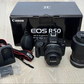 Canon EOS R50 ダブルズームキット ブラック