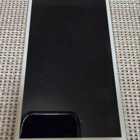 Apple iPhone 6 ゴールド 本体