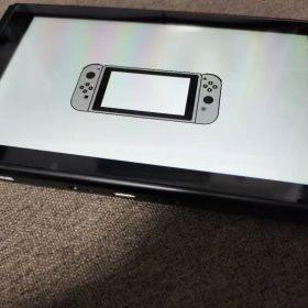 良好品 Nintendo Switch 本体 フィルム装着 任天堂スイッチ B