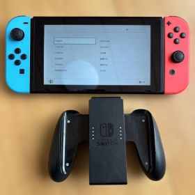 Nintendo Switch HAC-001 画面保護シール付 中古