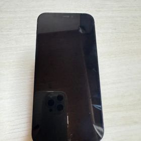 Apple iPhone 12 ブラック 画面ひび割れ