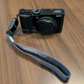 FUJIFILM XF10 ブラック