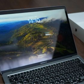 【美品】MacBook Air 13インチ スペースグレー
