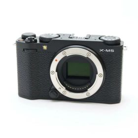 【中古】 《美品》 FUJIFILM X-M5 ボディ ブラック [ デジタルカメラ ]