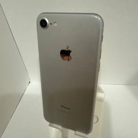 Apple iPhone7 32GB シルバー 4.7インチ 本体
