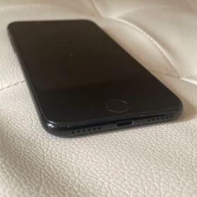 iPhone7 Jet Black 128GB SIMフリー