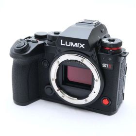 【中古】 《美品》 Panasonic LUMIX S1II ボディ DC-S1M2 [ デジタルカメラ ]